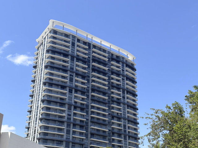 Mondrian Hallandale Beach Condo photo 3